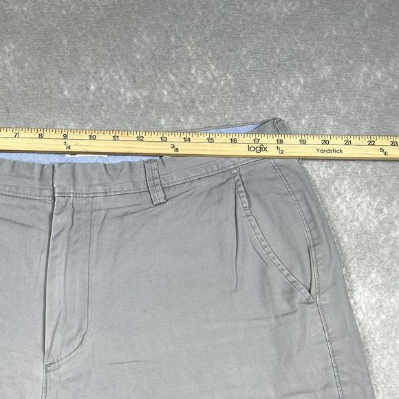J Crew Shorts Mens 36 Gray Flat Front Chino Cotton 10" Inseam Preppy - Picture 3 of 11